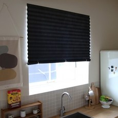 국산 붙이는 암막 블라인드 창문 베란다 햇빛 가리개 일반형 암막형 120x240cm