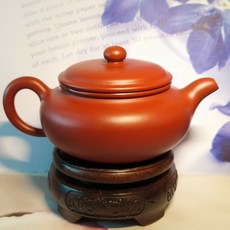 92jade 遇見善緣 朱泥大紅袍 仿古壺 經典器型 梅花9孔出水 140cc 泡茶利器, 1個, 紅色