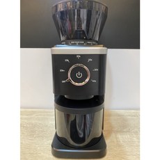 愛洛奇JUNIOR-布雷克磨豆機(附贈JUNIOR清潔毛刷/咖啡豆匙)手搖磨豆機，在家輕鬆享受研磨樂趣, 1個