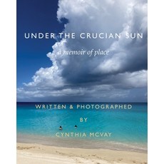 (英文圖書)Under the Crucian Sun: A Memoir of Place 平裝版, Living in a Place, 英文