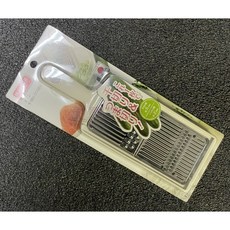 工具家達人 日本製 下村 刨絲器 瓜絲器 刮絲器 蘿蔔絲 牛蒡絲 小黃瓜絲 AST-605, 1個, AST-605雙孔刨絲孔約5mm/2mm