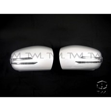 台灣之光 全新 W203 01 02 03 04 05 06 07年 銀色 箭矢型 後視鏡 LED 方向燈蓋組 後視鏡蓋, 1個
