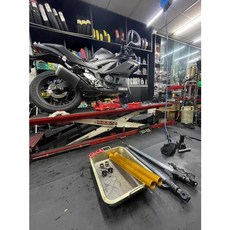 YAMAHA R15V3 新R3 倒叉 金筷子 低阻抗 油土封 維修 三重 新莊 新北市, 1個