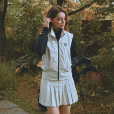 챌린저 여성 페이크 레더 하이넥 베스트 샌드