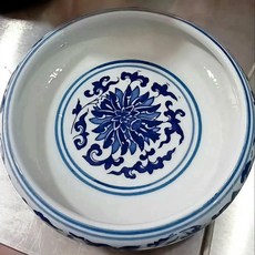 景德鎮 青花瓷 陶瓷 筆洗, 如圖所示, 1個