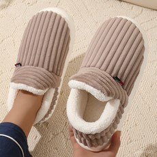 포근한 겨울 실내 슬리퍼 남녀 공용 따뜻한 실내화 2024년 라벨 면화 신발 겨울용 기모 실내 두꺼운 바닥 미끄럼 방지 보온 면 슬리퍼 부드러운 퍼 슬리퍼