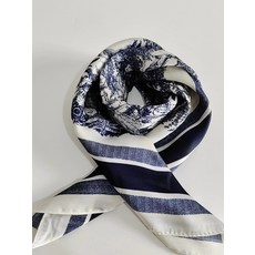 墨藍白 森林印花絲巾 方巾 70x70cm