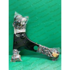 (汽車零件專家)TOWN ACE 1.5 48069-BZ410 左前 右前 和尚頭 三角架 三腳架 三角台 三角架總成, 1個, 右前副駕駛座邊 48068-BZ410