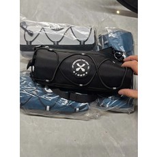 多功能車架包 2L 防水 反光條 加厚減震, 如圖所示, 1個