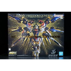 參號倉庫 MGEX 1/100 鋼彈Seed Strike Freedom 攻擊自由 鋼彈 組裝模型, 1個