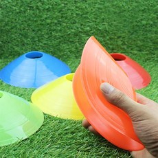 올라 칼라콘 축구콘, 빨강