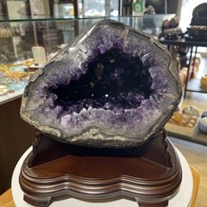 烏拉圭嬌紫紫晶洞 聚寶袋設計 穩固靠山 7.6公斤
