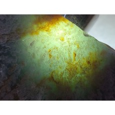 七彩翡翠 危料瓜料瓜地馬拉翡翠原石300g 脫砂發黑賭冰種 可製作牌子戒面, 1個