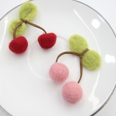 원단킹 1개] 2cm 양모앵두 2color (5801009), 레드, 1개