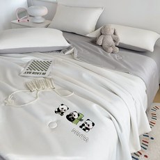 슬림소녀 여름 이불 얼음 실크 시원한 세탁가능 싱글 더블 학생기숙사용 얇은 침구, 베이지 판다 3마리