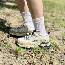디스커버리 BCKG 고프코어 여성 등산화 트래킹화 하이킹화 워킹화 베이지