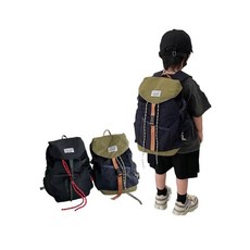 兒童輕便背包，多隔層收納，舒適減壓肩帶，多款時尚設計