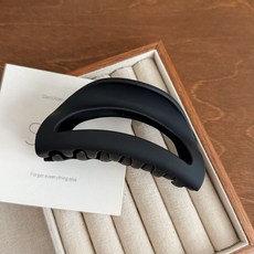 軟矽膠鯊魚夾女大號安全不硌頭抓夾高級感後腦勺盤髮夾 韓系簡約髮飾+軟硅膠半圓抓夾-黑色+默認顏色