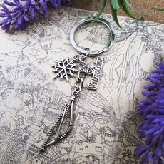 TV 테마 눈송이 활 화살 키링 생일 겨울 매력, 1개