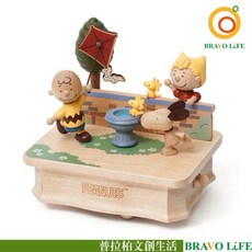 PEANUTS 史努比公園趣搖擺轉架音樂盒．正版授權，療癒系居家擺飾，音樂鈴, Multi-color