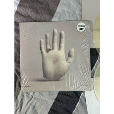 Chet Faker《Built On Glass》2014首版透明奶白膠黑膠, 如圖, 詳見包裝