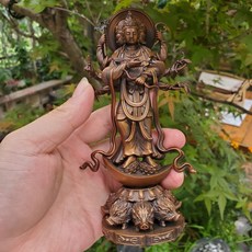 摩利支天菩薩 純銅佛像 高度16釐米 手持金剛杵 坐騎野豬, 如圖所示, 1個