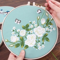 裝飾畫 刺繡diy材料包 手工製作送男友創意禮物蘇繡打發時間古風繡花套件, 白玫瑰二,【材料包+繡繃】, 1個