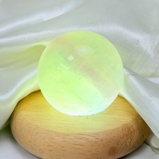 ₍мσσи_нασ ᙏ̤̫͚ ₎ 螢石球 5.3cm 水色星空光 粉嫩綢緞羽毛體 雪花飄 橘色光芒, 1個