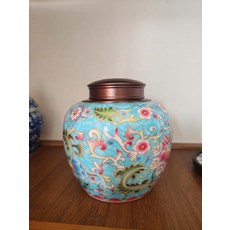 全新琺瑯彩陶瓷茶葉罐 銅蓋 花紋精緻 顏色漂亮 密封性佳 景德鎮陶瓷 直徑12cm 高12cm 送茶匙, 如圖所示, 1個