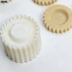 DFMEI 立體花瓣餅乾模具按壓式家用烘焙工具黃梨塔曲奇模不粘果醬餅乾模, 1個, 白色:如圖