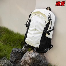 臺灣爆品 雙肩款多功能旅行揹包 女 撞色簡約大容量山地漫步登山包, 黑色