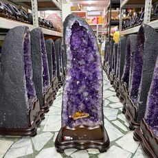 Espa 稀有戴官帽鈦晶 20.52kg 瑪瑙共生巴西紫晶洞 水晶洞 晶洞 紫水晶擺件, 1個, 巴西紫晶洞20.52公斤