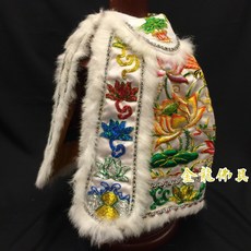 金龍佛具 觀音衣 披肩 白色毛邊浮繡 觀世音菩薩 竹衣 高級刺繡 神明衣 神明用品, 1個, 8寸8加購奉帽-無衣服