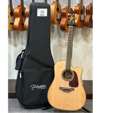 高峰 Takamine P4DC 日本手工民謠吉他，附拾音器，送導線/背袋, 1個