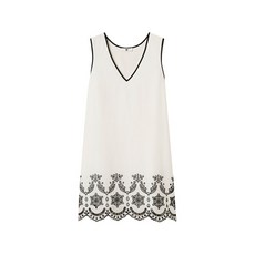 트윈셋 V넥 자수 나이트 드레스