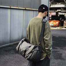 乾濕分離運動健身包，短途旅行大容量手提行李袋，學生輕便旅遊必備, B款/紅色,普通版【帶獨立鞋位】, 1個