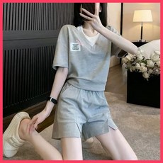 2026夏季新款 休閒運動套裝 短袖上衣短褲兩件套