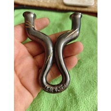 鈦合金 鍛打 扣指 飛虎 做舊表面和抓痕雕刻硬化 尺寸82-18 弓高100 棒材15變10 重133克 全新, 如圖所示, 1個