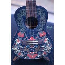 烏克時代 TOM 敦煌博物館授權聯名款 面單板桃花心木吉他 DH-NC 音色醇厚 輕巧便攜
