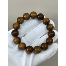 芽莊 黃奇楠 沉香 手串 1.4cm 15顆, 如圖, 1個