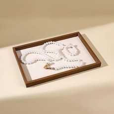 黑衚桃木質米色飾品托盤, 衚桃內米白盤空格