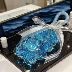 手工精油香皂禮盒：花香香薰水晶玫瑰造型，純手工沐浴洗手香氛，車載掛件伴手禮, 水晶藍一個裝古龍香（禮盒裝）約14顆, 1組