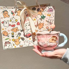 귀여운 크레용 신짱 도자기 머그컵 사무실 커피 우유컵 생일 선물, 1개, 선물 가방 1컵 1스푼 아이스크림핑크