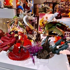 海賊王公仔 白鬍子與羅傑對戰組, 1個, 無燈版(白鬍子羅傑版本2),正版附原盒（含公仔