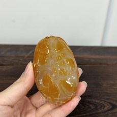 御古齋 精選天然瑪瑙掌心球雕 巧雕貔貅 把玩件 手把件 腰掛 吊件 蜜糖玉髓, 1個, 0626