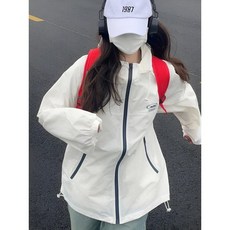 美式復古衝鋒衣外套女薄款 設計感戶外露營防曬透氣開衫上衣