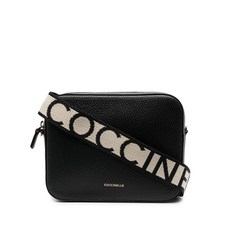 코치넬레 페블 가죽 크로스 백