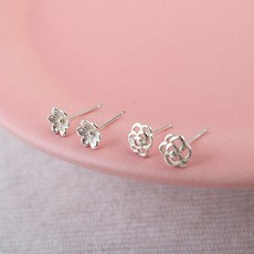 싼비즈 [8-644-10]순은귀걸이 미니꽃 장미꽃 포스트 6mm 실버925 고무클러치 1쌍(2개)