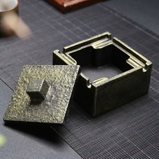 【熱銷Top1-限時下殺】【爆款推薦】水泥煙灰缸 北歐煙灰缸 桌上收納 潮流擺件 傢用客廳裝飾擺件 桌麵輕奢煙缸 煙灰盅, 方形古銅色【帶蓋】,大號, 1個