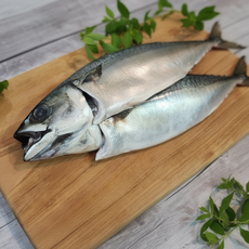 [가정간편식] 신선함 그대로 바로 조리 살이 꽉 찬 자반고등어, 1개, 국내산 자반 고등어 특대 3미